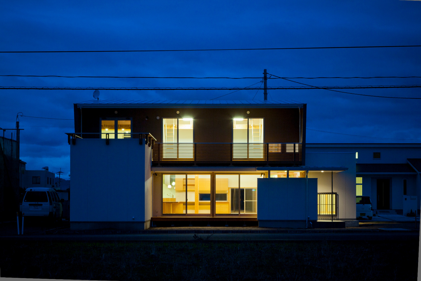 美しい造作階段のある家