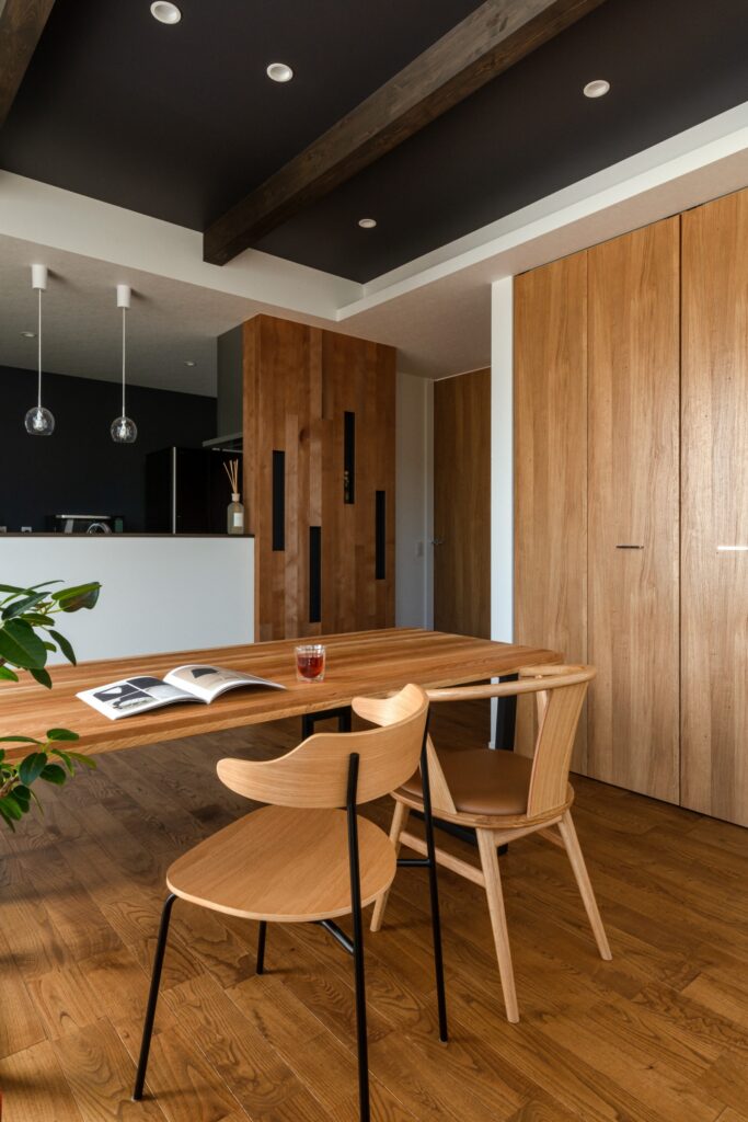 白い箱がつながる平屋住宅