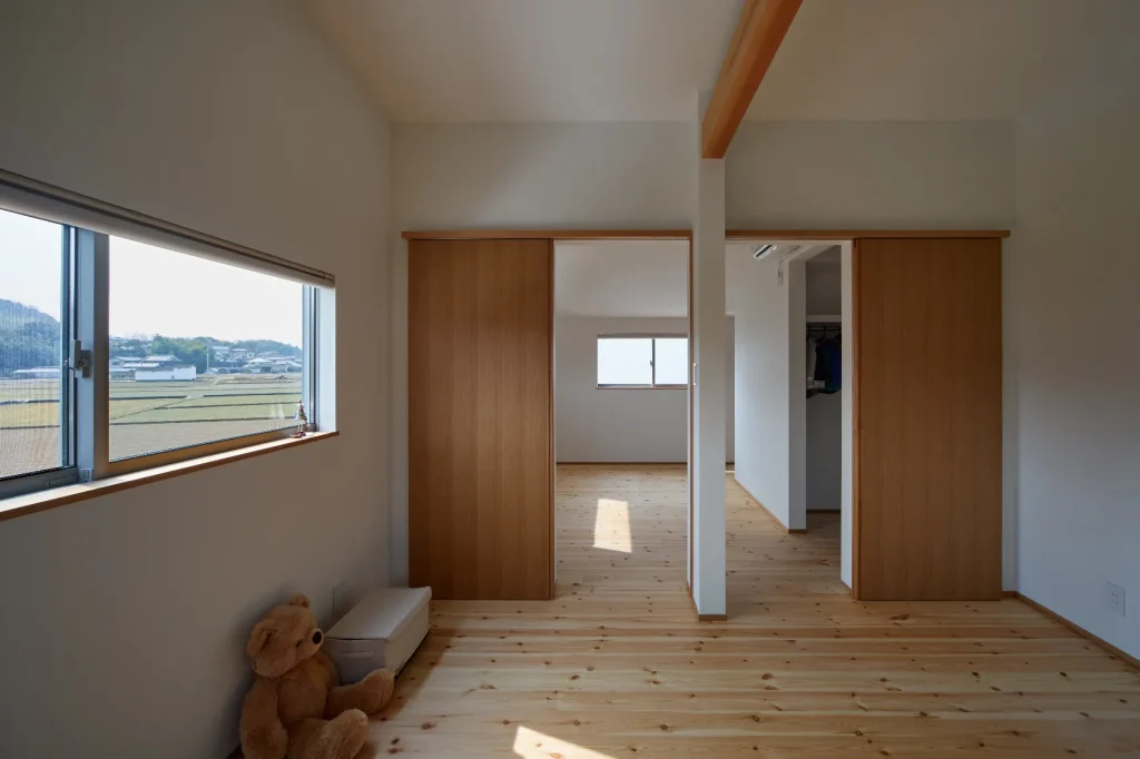 美しいフォルムの家