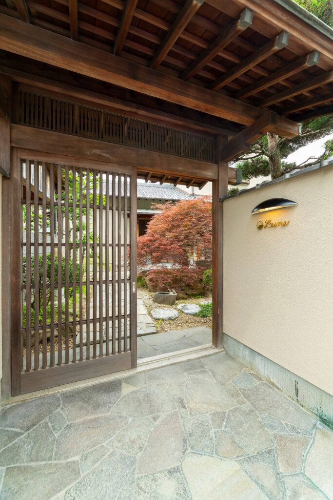 自宅併用のリノベーションで美容鍼灸サロン