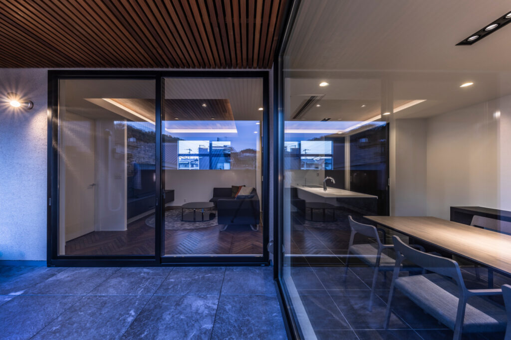 スキップフロアの家