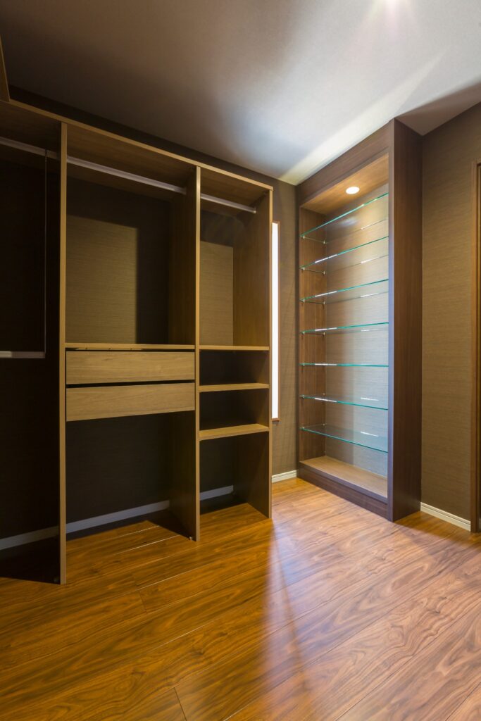 インナーバルコニーのあるモダン住宅