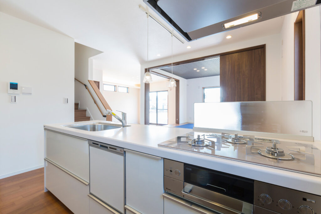 インナーバルコニーのあるモダン住宅