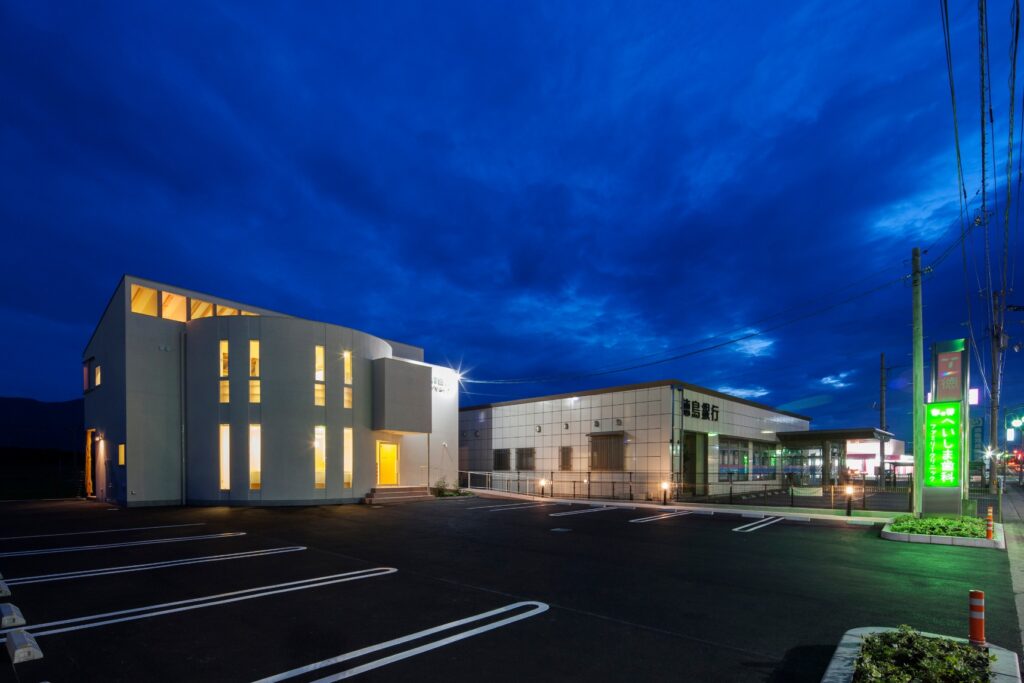 住居併用の歯科医院