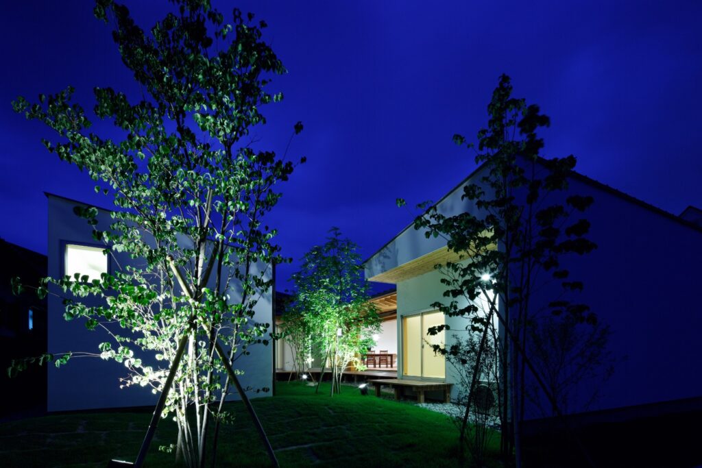 個性的なカタチの敷地を最大限に活かした家