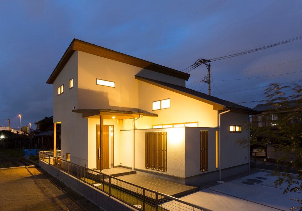 「つながりあう家族の暮らし」