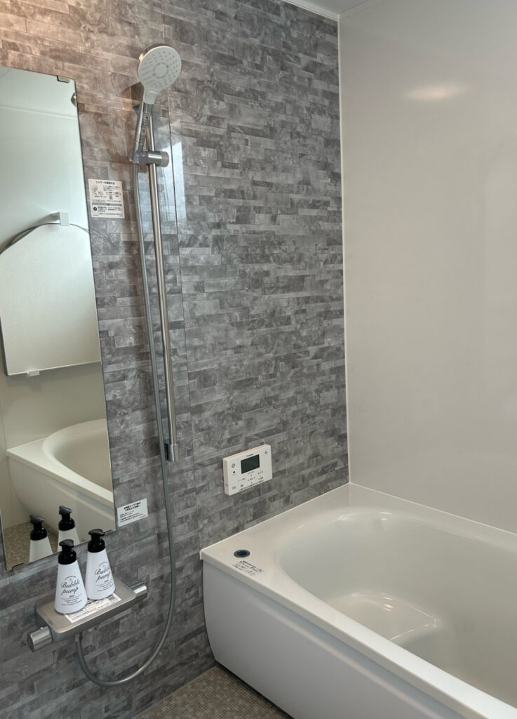 シンプルで機能美を追求した高性能建売住宅