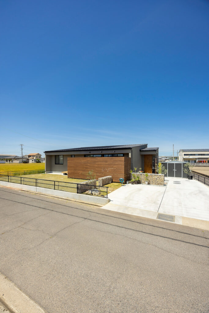 おうち時間を楽しむ、29坪3LDKの平屋