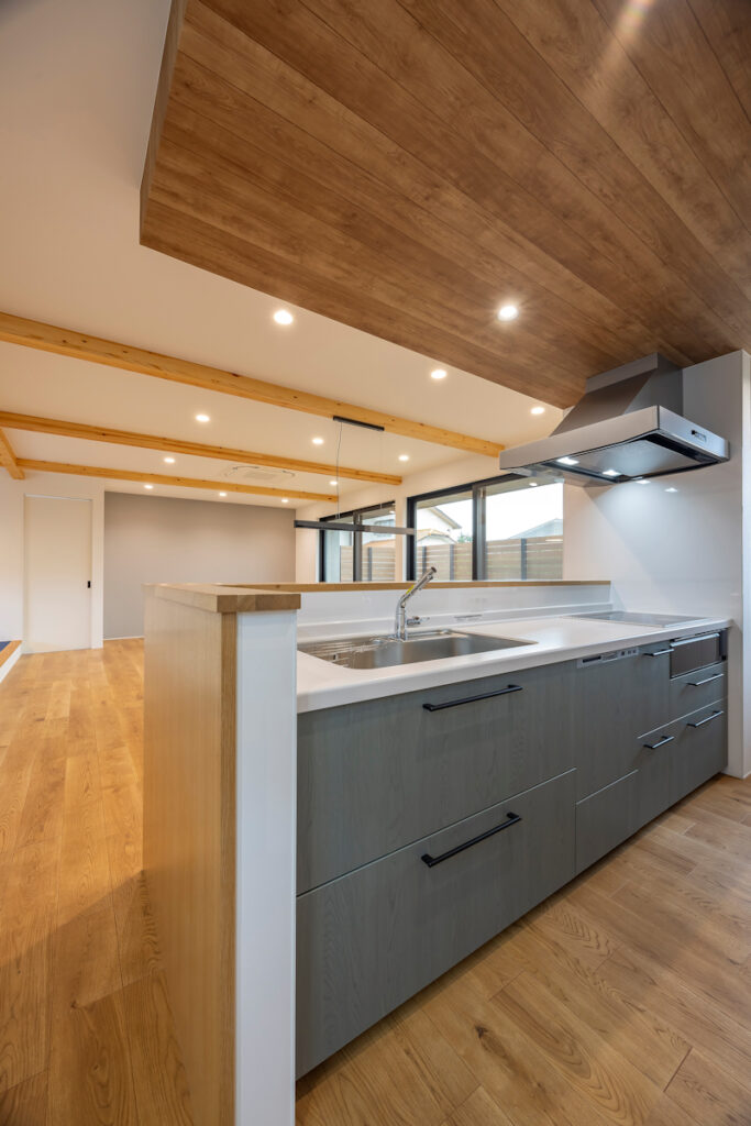 おうち時間を楽しむ、29坪3LDKの平屋