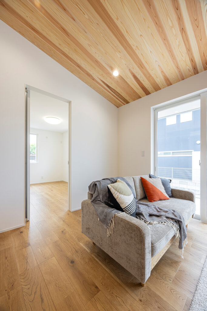 まわれる間取り、つながる家族。 SENKOの平屋