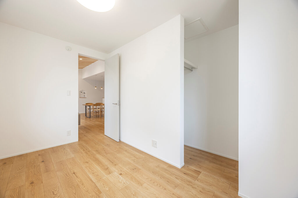 まわれる間取り、つながる家族。 SENKOの平屋