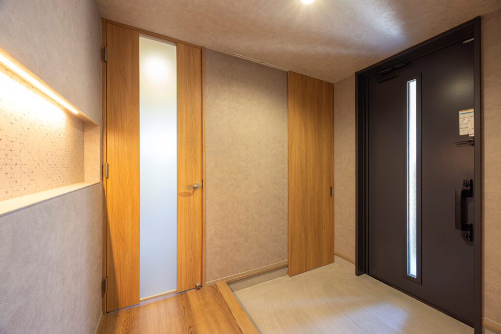 インナーガレージと動線計画が光る平屋