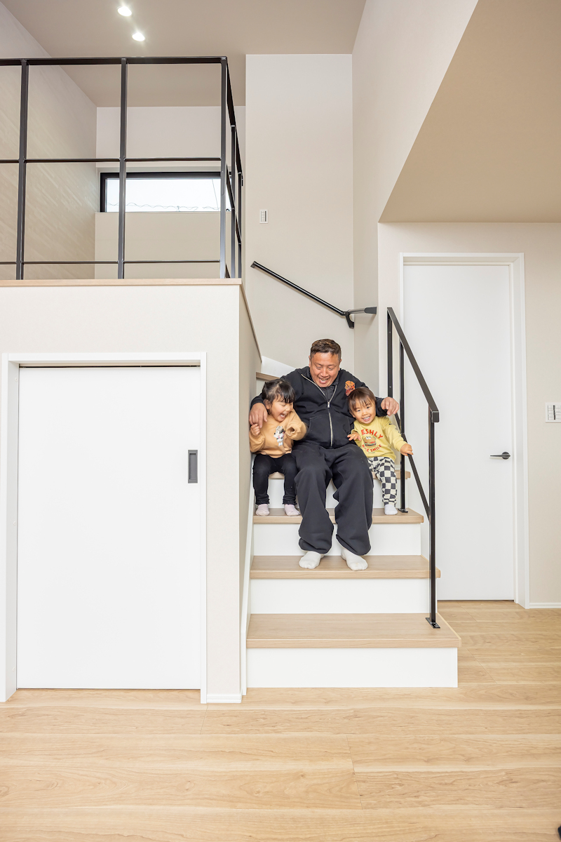 趣味を楽しむガレージや庭のある平屋
