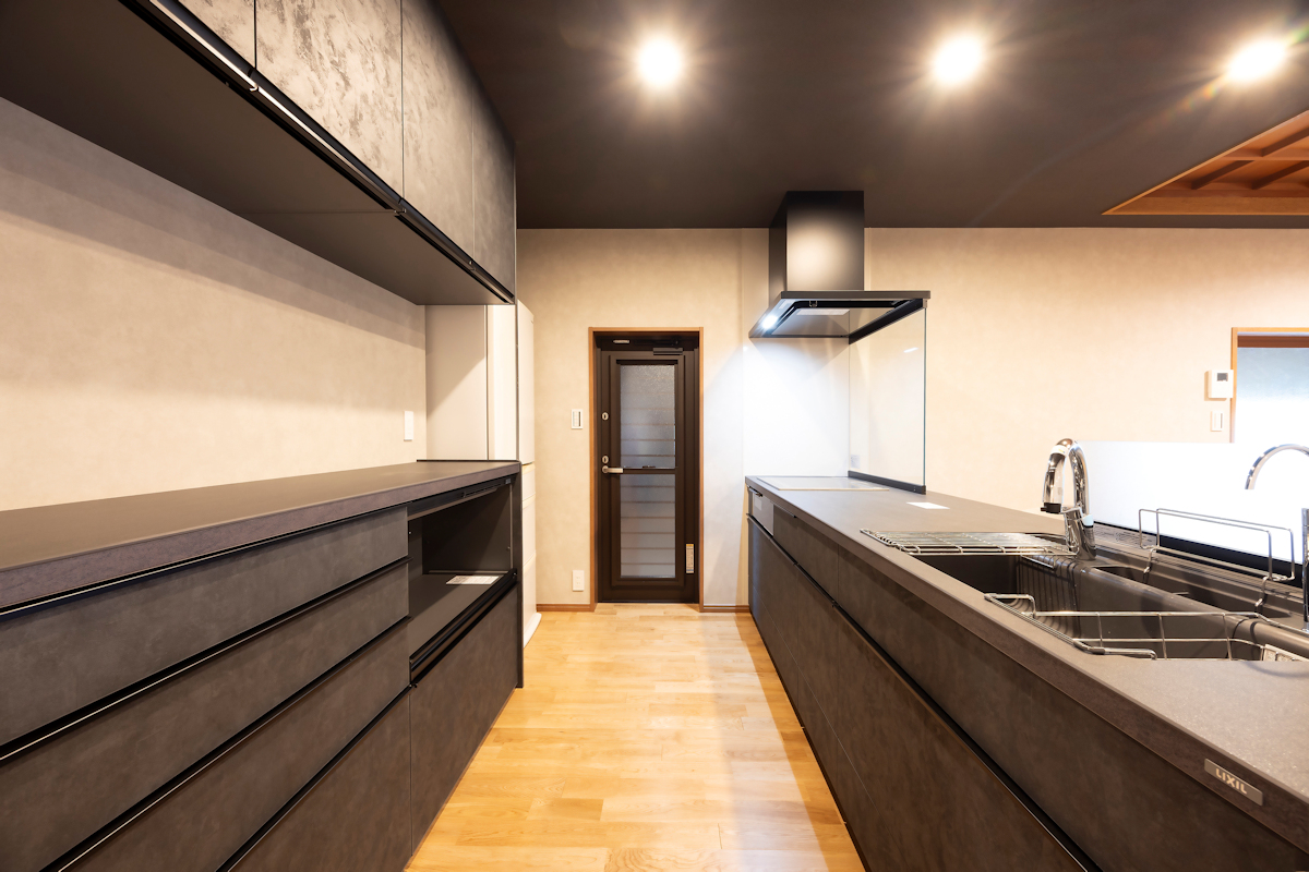 建築家による「耐震改修＆部分リノベーション」の家
